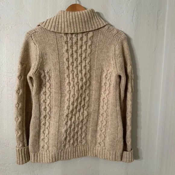 Vintage By Pops Women's Ivory Wool Cable Knit Button Up Collar Pull Over Sweater - Picture 13 of 14